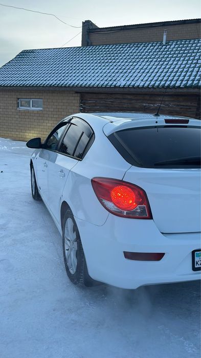 Продам шевроле круз