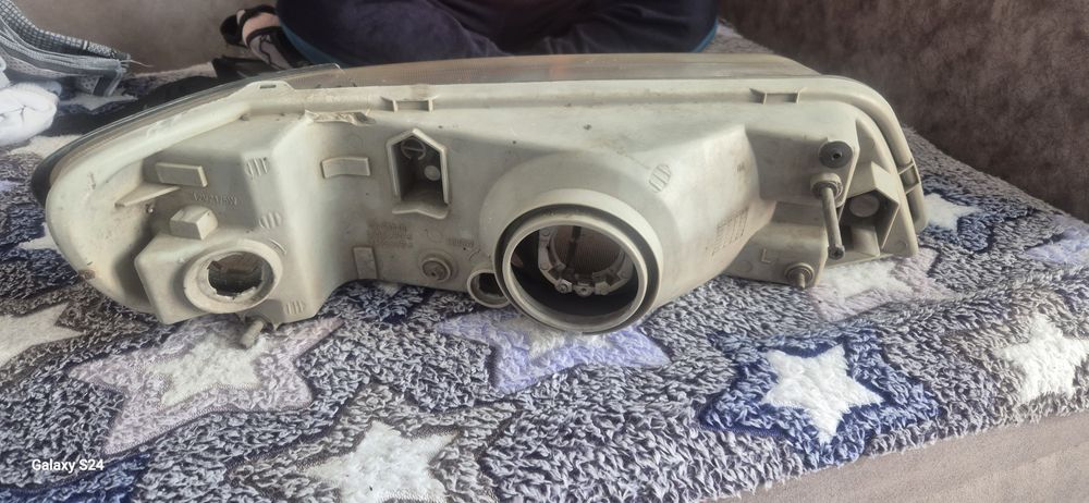 Фара ниссан цефиро , максима