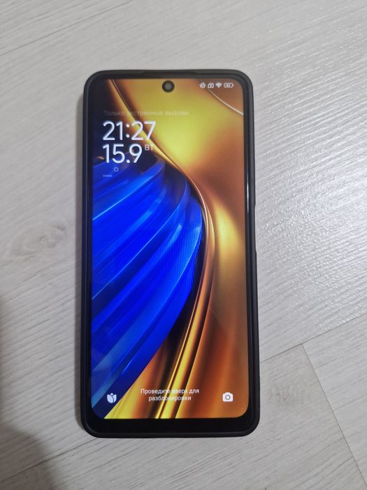 Poco f4 8/256 гб