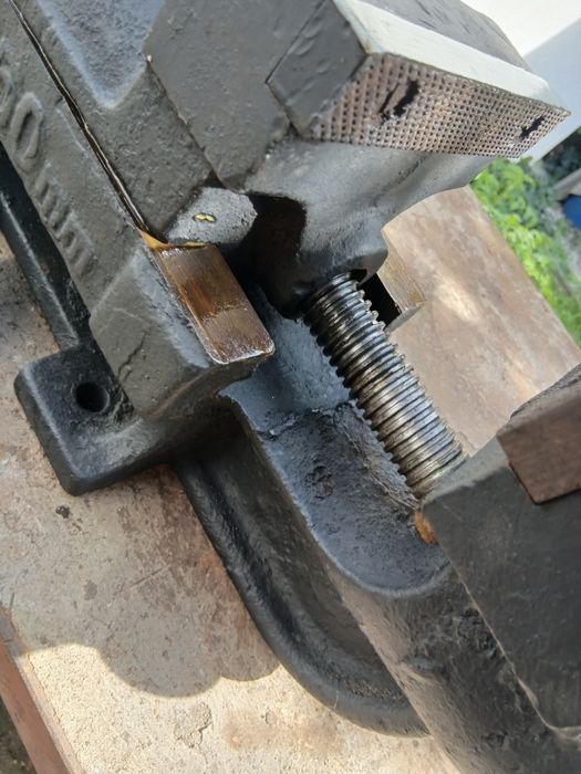 Menghină150 mm usor foloaita