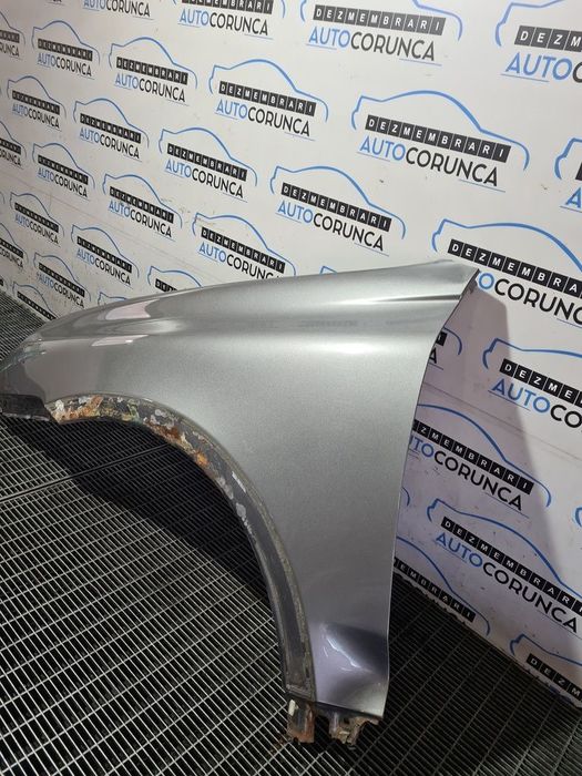Aripa Stanga Fata Porsche Cayenne Facelift 2007 - 2010 4 Usi GRI LM7W (1060) RUGINITA