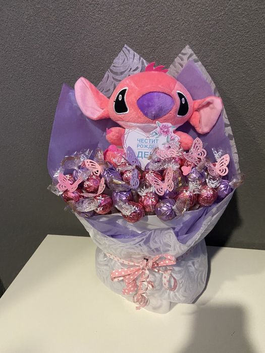 Букет със Стич и бонбони