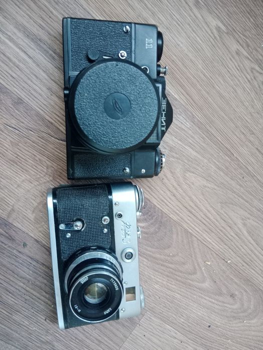 Фотоапараты 2 штуки