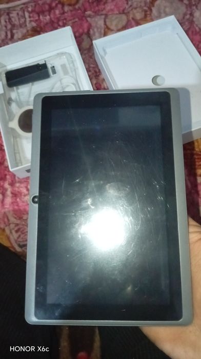 Holati zo'r srochna pul kerak bo'lgani uchun sotyapman