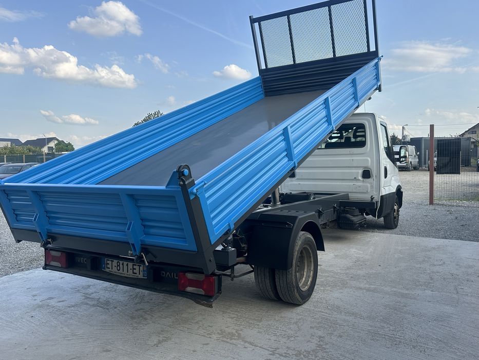 Iveco Daily 3.0D! Basculabil 3 Parti!Categoria B