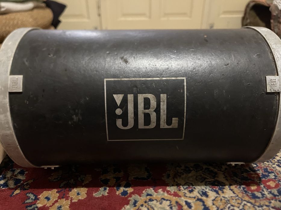 Бас каса суббуфер JBL 1000watts