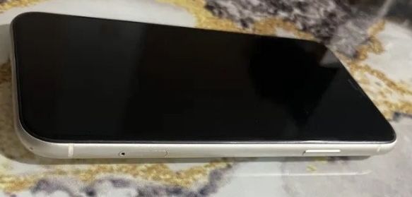 Vand sau schimb iphone 11