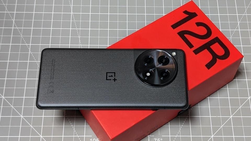 Oneplus 12R 5G.  16/256