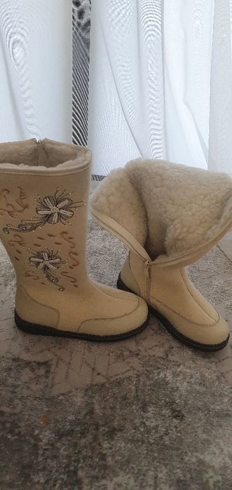 Продам тёплые новые зимние Валенки р 34