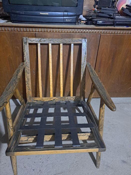 Кресло и столик винтаж