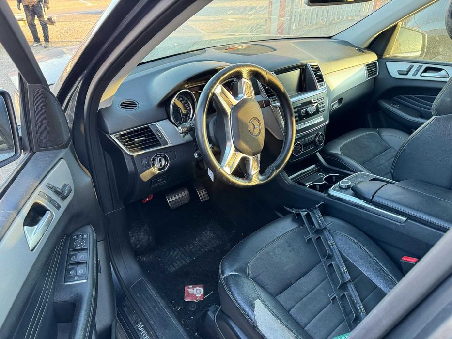 Мерцедес МЛ 166.