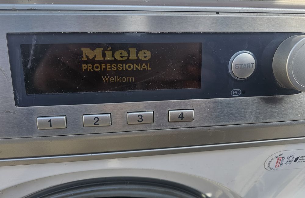 Masină de spălat profesională Miele Horeca