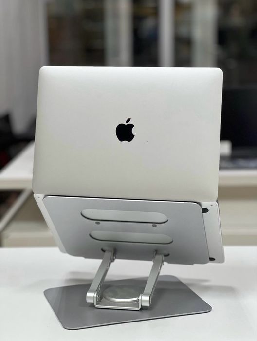 Ноутбук Apple Macbook Pro | Touchbar M1