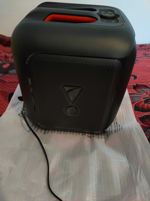 Преносима тонколона, aудио система JBL Partybox Encore Essential, 100W