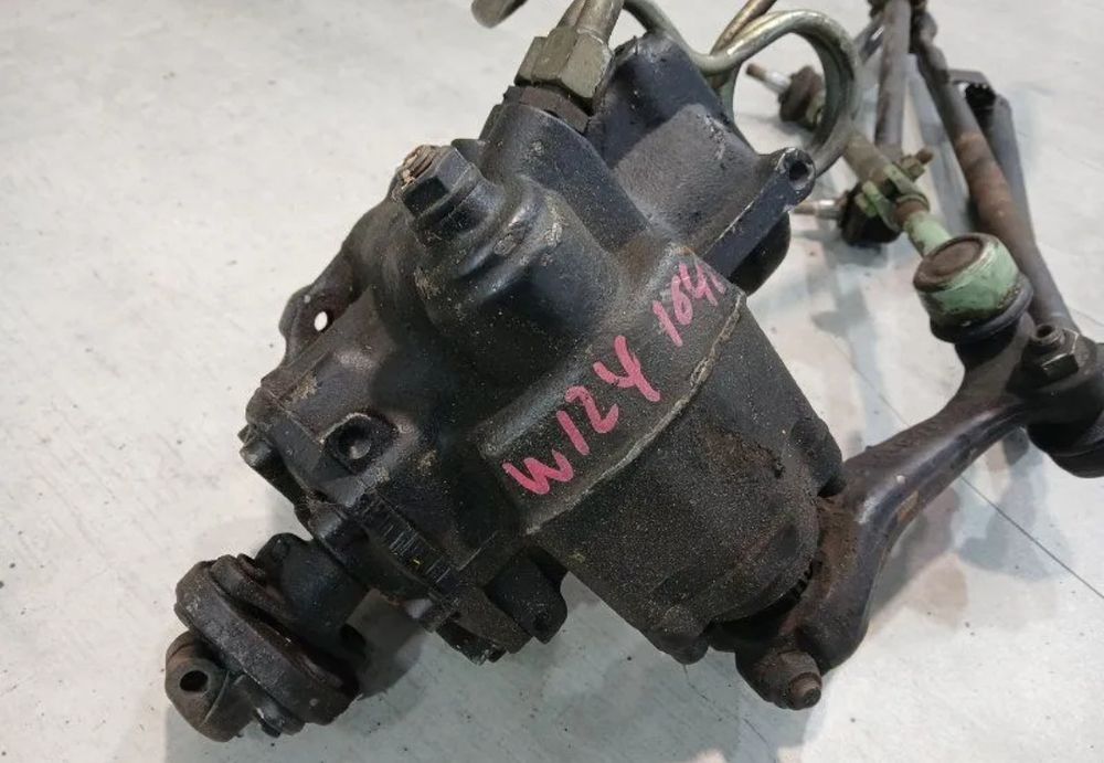 Редуктор рулевой Mersedes Benz W124