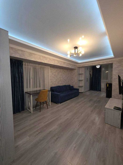 Ц-5
Институт журналистики, магазин Lacoste
1/2/4
Площадь: 44 м²