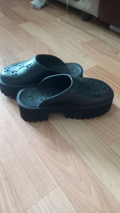 Продам обувь жен