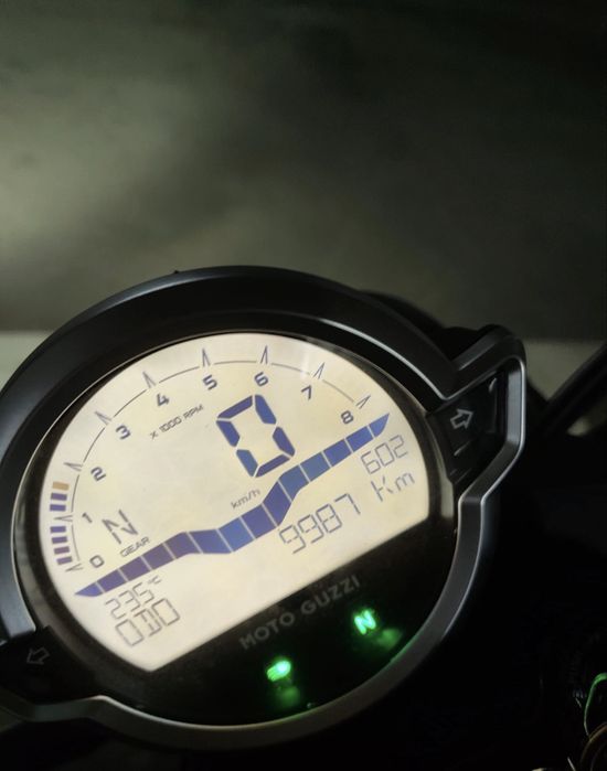Vand Moto Guzzi V7 Stone Special Edition