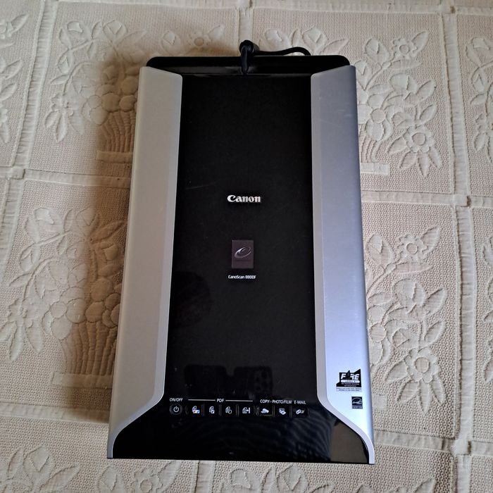 Скенер за филми,снимки и документи