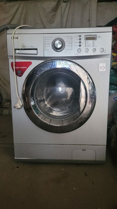 Продам стиральную машину