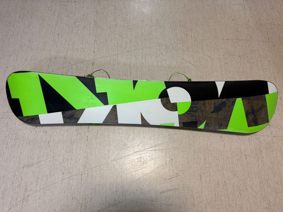 Сноубор VOLKI DASH - 149 см + автомати RIDE