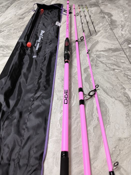 2 Feedere FL BLACK FORCE PINK 3.90m 60-180g + 2 Mulinete PRO FL 8000