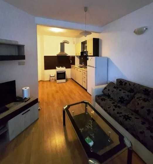 Дава се под наем Тристаен апартамент в Велико Търново, Бузлуджа - 100 кв.м за 382.5 € - Снимка #7