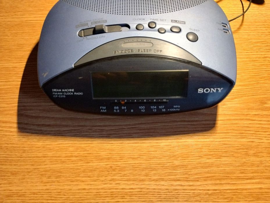 Ceas cu Radio Sony