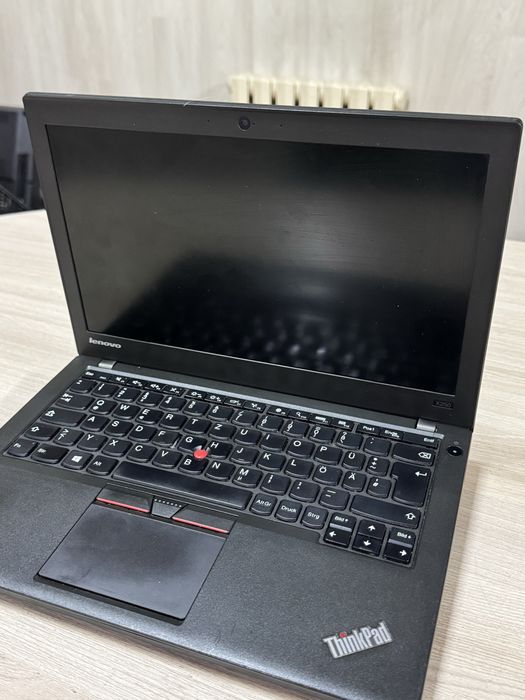 Продам Ноутбук Lenovo