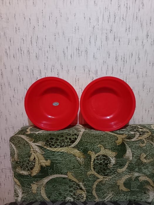 Кухонная посуда разная.