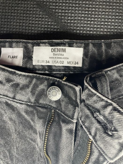 Дънки Bershka XS