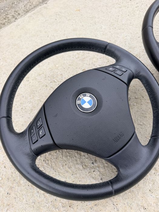 Vand Volan BMW , detin 2 bucati