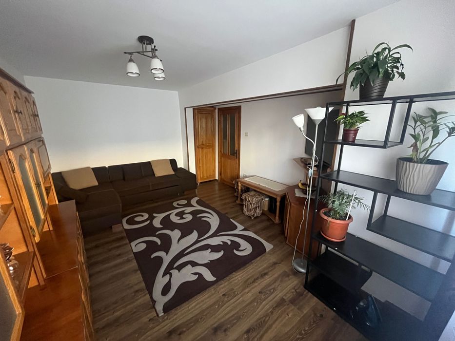 Apartament decomandat 2 camere.