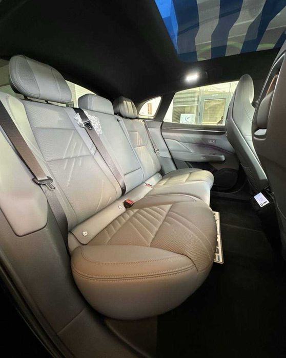 Zeekr 001 Z sport 15.600$ 2mator polniy privod