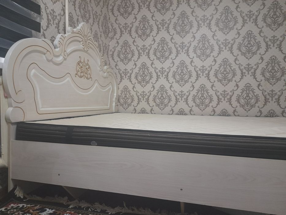 Гарнитур спальни