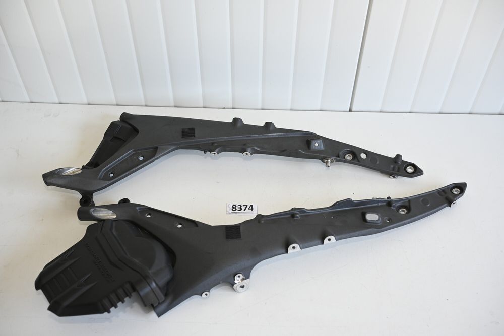 Ducati Panigale V4 Cadru codita spate set stanga dreapta
