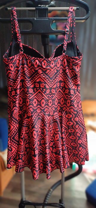 Женский купальник 54 размер