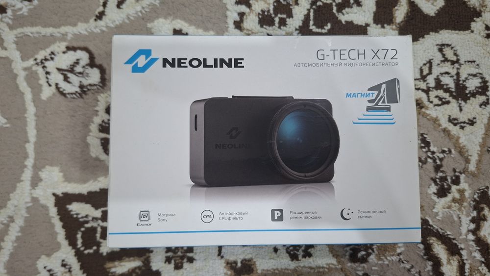 Пррдаю видеорегистратор, neoline