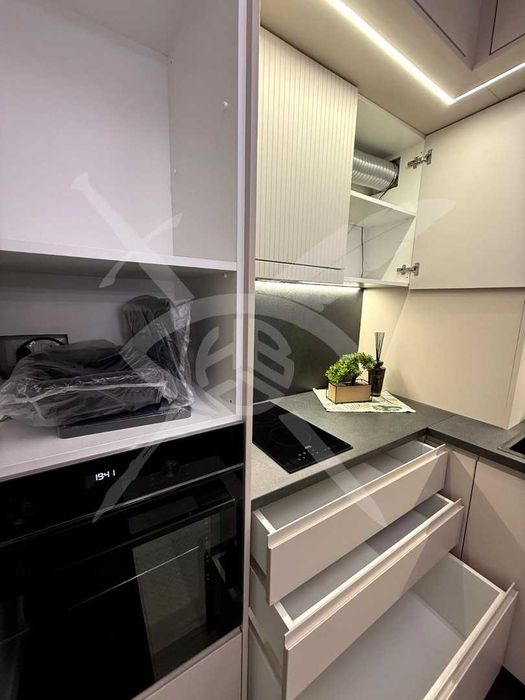 Продава се Двустаен апартамент в София, Малинова долина - 71 кв.м за 1688 €/кв.м - Снимка #10