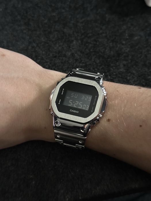 G-Shock DW-5600SKE-7 cu mod