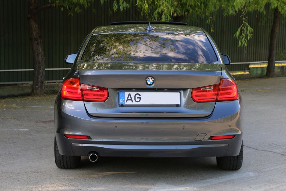 Bmw F30 320D/184cp/automata/unic proprieter/ navi mare