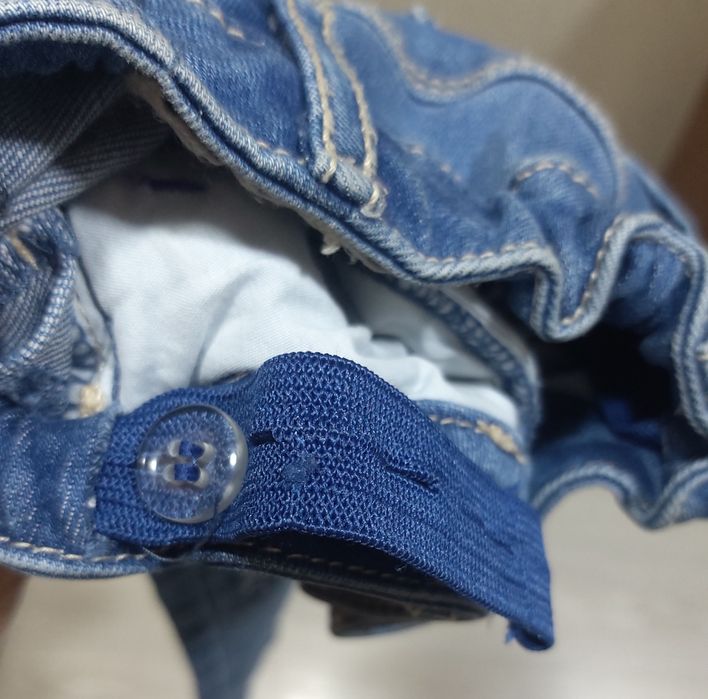 Новые детские джинсы ,Шри-Ланка