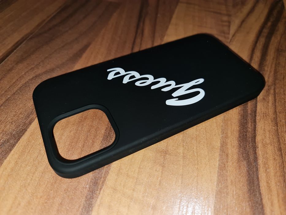 Husa silicon originala Guess Silicone Case Apple iPhone 12 Pro Max