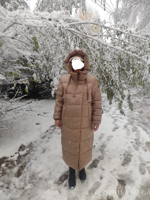 Зимний пуховик б/у