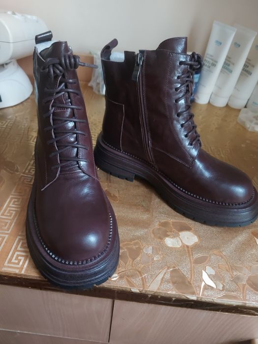 Продаю новые полусапожки