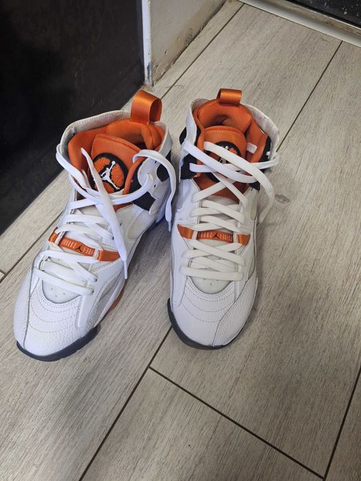 Зимни маратонки Jordan 38 номер