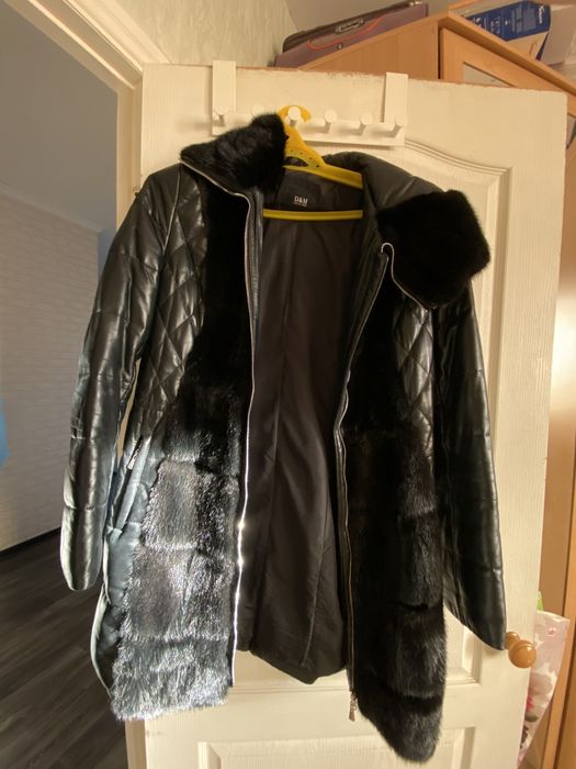 Продается зимняя куртка