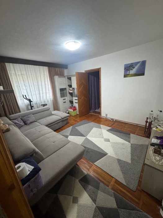 Apartament 2 camere Mangalia | Etaj 1 | Centrală proprie | Aproape de plajă