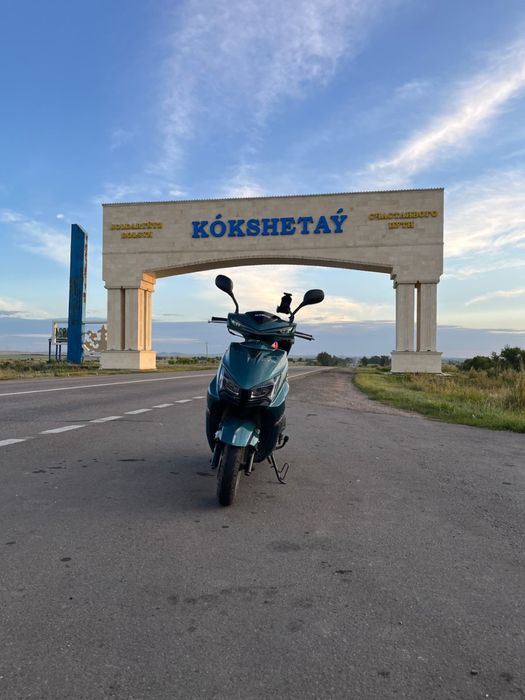 Продам скутер м 10 в идеале