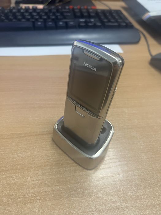 Продам телефон NOKIA 8800